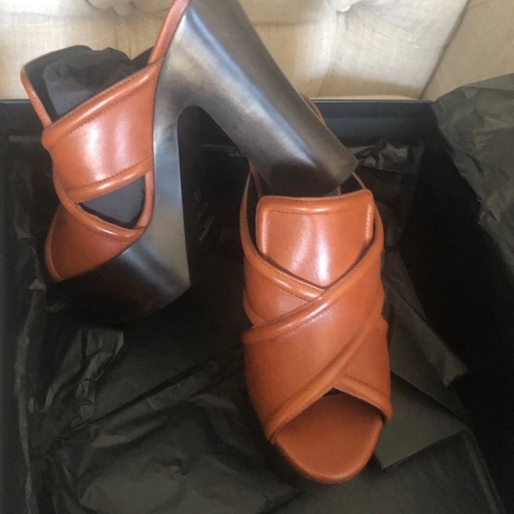 YSL SAINT LAURENT Tucson mules Size 5.5 Leather NIB $1289 - Picture 6 of 10
